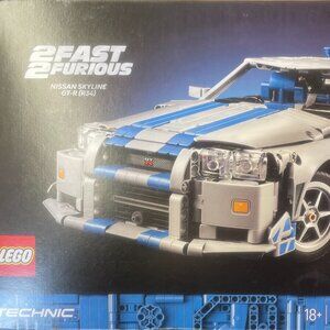 Lego Technic 42210 2 Fast 2 Furious Nissan Skyline GTR (R34)